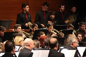 La banda de la  “Societat Filharmónica Alteanense”  en l'Auditori de La Nucía