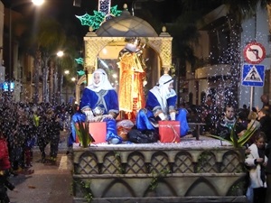 La Cabalgata de Reyes contó con seis carrozas