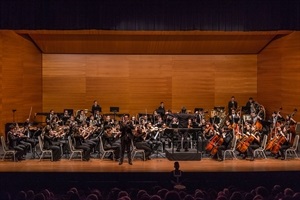 la obra “Libertadores” del joven compositor de Novelda, Óscar Navarro, cerró el concierto. Foto de Nelly del Arbo