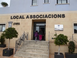 El Local d'Associacions es el lugar donde se instalará la Oficina Itinerante del DNI