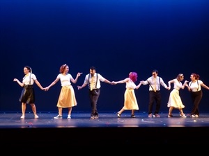 Una de las piezas bailadas por la Escuela de Danza Social de Wendy Vidal