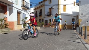 Los ciclistas recorrieron las principales calles del casco antiguo