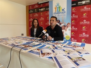 Bernabé Cano, alcalde de La Nucía, durante la presentación de la Asociación del Voluntariado