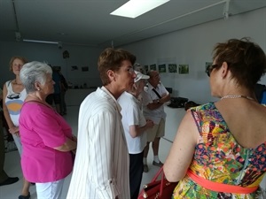 La Cónsul, Dorothea von Drahosch Sannemann, aprovechó la ocasión para visitar el museo etnológico
