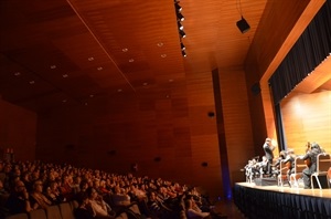 El concierto de la OJPA en La Nucía rozó el lleno de l'Auditori con una gran entrada de público