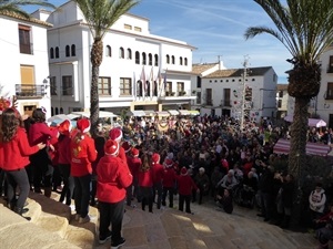 Los coros escolares abrirán la IX Feria Solidaria de Navidad