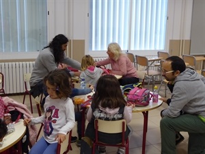 Las actividades se desarrollan en el Colegio Público La Muixara
