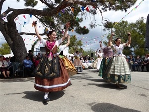 Dances, Albaes y la Romería del lunes 29 de abril protagonizan estos días festivos