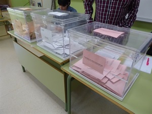 7.206 personas ejercieron ayer su derecho a voto en La Nucía