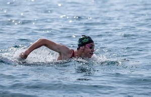 el nuciero Miguel Bou se ha especializado en "natación en aguas abiertas"