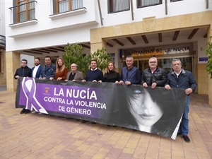 Todos los grupos municipales del Ayuntamiento de La Nucía se sumarán mañana a esta iniciativa