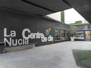 El Centro de Día está ubicado en la avenida Carretera