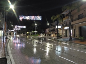 La iluminación navideña se puede ver ya en las calles de La Nucía
