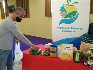 Los donantes aportaron alimentos para reforzar la labor extraordinaria que realiza el Programa de Alimentos de La Nucía