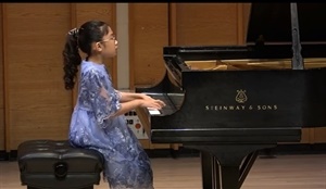 Sophia Shao, pianista estadounidense, ganadora en categoría infantil
